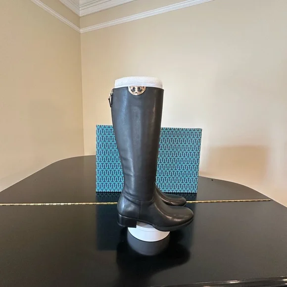 NWT RARE luxury classic minimalist equestrian authentic Tory Burch Sidney Boots - Picture 7 of 17